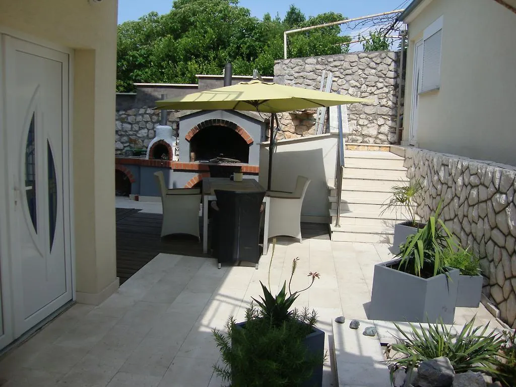 Apartments Ilona Novi Vinodolski 0*,  Croatia