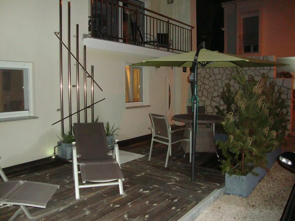 Apartments Ilona Novi Vinodolski