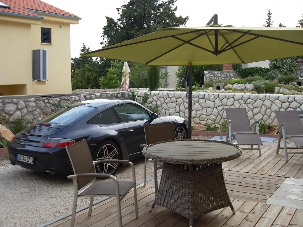 Apartments Ilona Novi Vinodolski