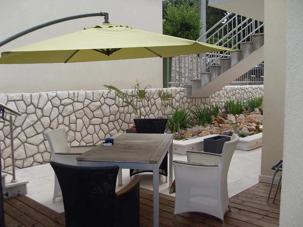 Apartments Ilona Novi Vinodolski Croatia