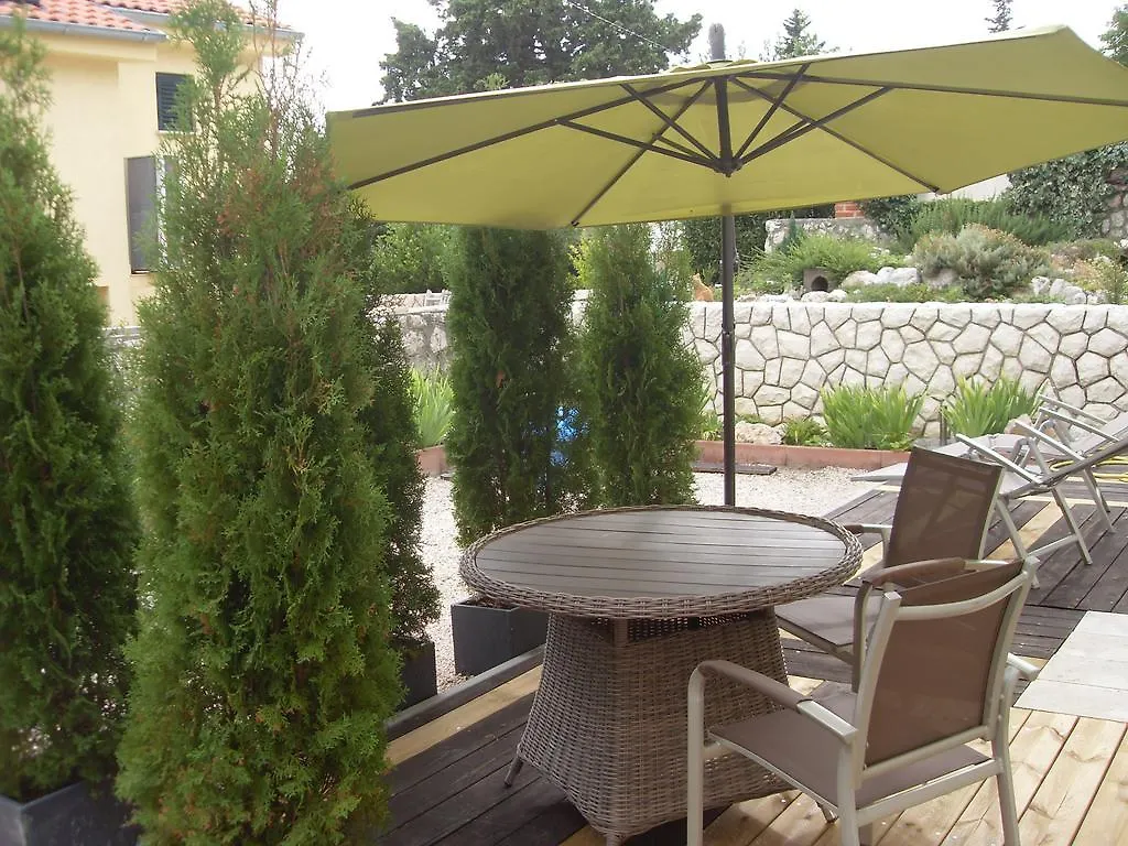 Apartments Ilona Novi Vinodolski